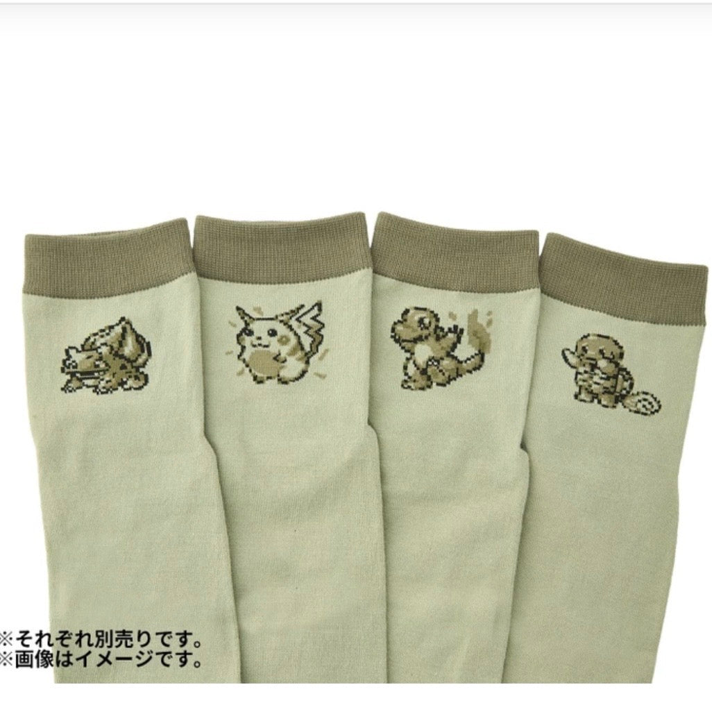 Pokemon 8-bit Charmander Mid-Calf Socks