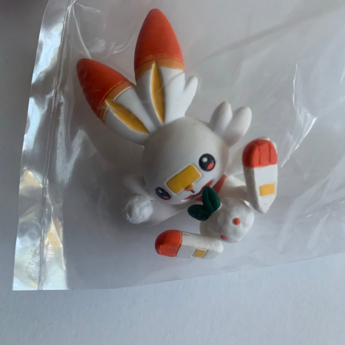 Pokemon Sword and Shield Snowball Fun Figurine